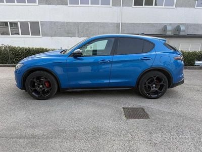 Usata Alfa Romeo Stelvio Competizione 210 CV (154 kW) 2024 Blu SUV