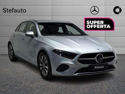 Nuova Mercedes A180 Advanced 116 CV (85 kW) 2025 Argento hightech Berlina