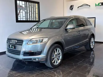 Usata Audi Q7 Ambiente 232 CV (170 kW) 2007 Argento SUV