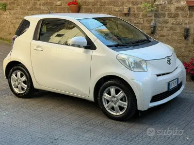 Käytetty Toyota iQ