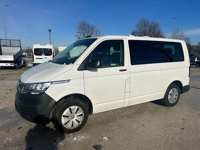 Bianco Usata 2023 VW Caravelle Trendline Monovolume | 31.000 € (Buon prezzo)