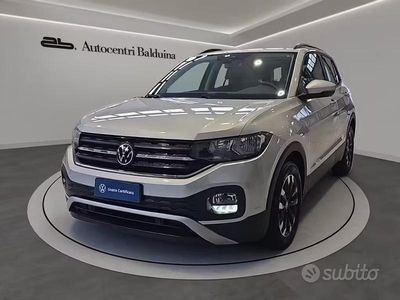 Usado VW T-Cross Style 95 CV (69 kW) 2023 Gris SUV