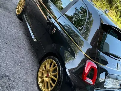 Begagnad Fiat 500 Abarth 165 HK (121 kW) 2021 Sedan