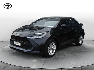 Nuova Toyota C-HR Active 98 CV (72 kW) 2026 Grigio SUV