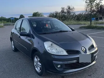 Usata Renault Clio II 85 CV (62 kW) 2007 Nero Berlina