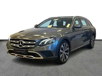 Usata Mercedes E220 All-Terrain Premium 194 CV (142 kW) 2017 Grigio Station wagon
