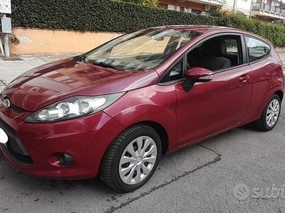Usata Ford Fiesta Titanium 82 CV (60 kW) 2009 Utilitaria