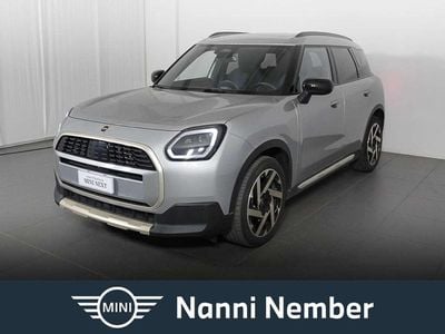 Usata Mini Cooper Countryman Favoured 163 CV (119 kW) 2024 Grigio SUV