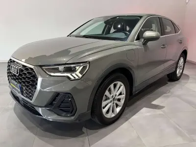 Usata Audi Q3 Sportback Business Plus 150 CV (110 kW) 2023 Grigio SUV