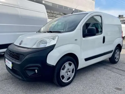 Usata Fiat Fiorino 75 CV (55 kW) 2016 Bianco Monovolume