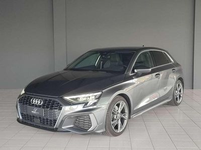 Gebraucht Audi A3 S-Line 150 PS (110 kW) 2021 Grau Limousine