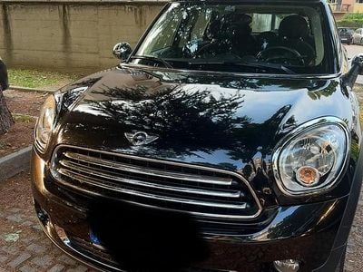 Käytetty Mini Countryman 111 HP (81 kW) 2011 Musta Katumaasturi