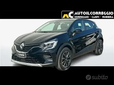 Usata Renault Captur Equilibre 101 CV (74 kW) 2024 Nero SUV