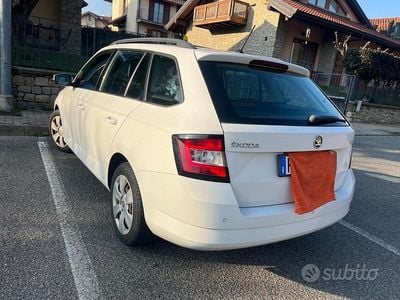 Usata Skoda Fabia 90 CV (66 kW) 2015 Bianco Station wagon