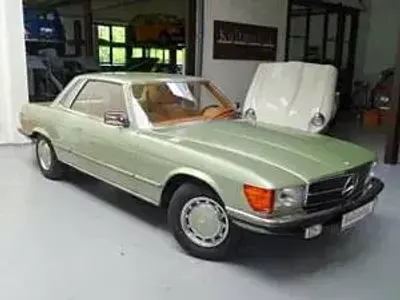 Usata Mercedes SLC280 177 CV (130 kW) 1976 Verde Coupé