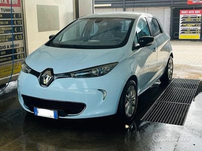 Usata Renault Zoe Zen 22 kW (30 CV) 2013 Utilitaria