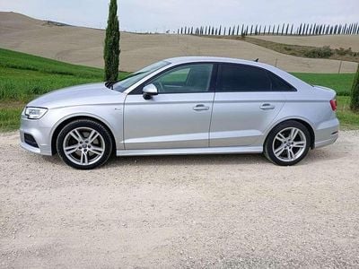 Usata Audi A3 Admired 150 CV (110 kW) 2019 Argento Berlina