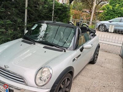 Usata Mini Cooper Cabriolet 170 CV (125 kW) 2008 Grigio Cabrio