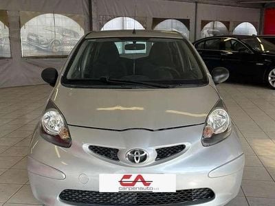 Usata Toyota Aygo Sol 68 CV (50 kW) 2008 Bianco Utilitaria