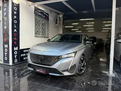Occasion Peugeot 308 Allure 131 ch (96 kW) 2023 Gris Berline