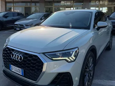 Usado Audi Q3 Sportback Business Plus 150 CV (110 kW) 2021 Gris SUV