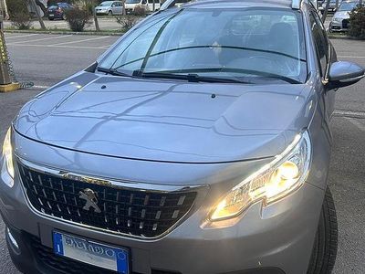 Usata Peugeot 2008 2019 Grigio SUV
