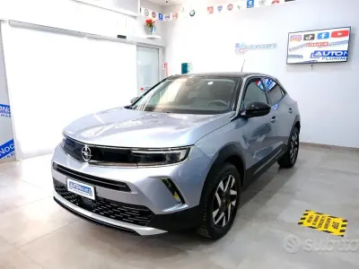 Usata Opel Mokka Elegance 136 CV (100 kW) 2024 Grigio SUV