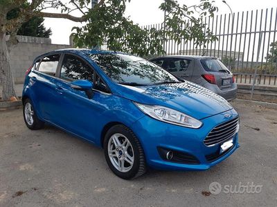Usata Ford Fiesta 2015 Blu Utilitaria