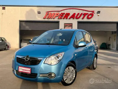 Usata Opel Agila Enjoy 65 CV (47 kW) 2010 Blu Utilitaria