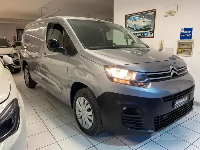 Usata Citroën Berlingo 131 CV (96 kW) 2021 Grigio Monovolume
