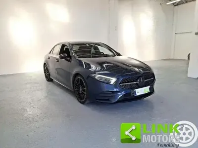 Usata Mercedes A250 Premium 224 CV (164 kW) 2021 Blu Berlina