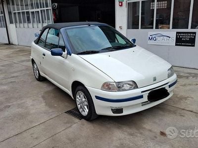 Usata Fiat Punto Cabriolet 60 CV (44 kW) 2000 Bianco Cabrio