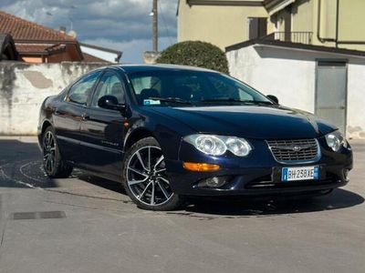 Usata Chrysler 300M 254 CV (186 kW) 2000 Blu Berlina