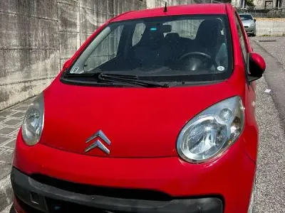 Usata Citroën C1 68 CV (50 kW) 2005 Rosso Utilitaria