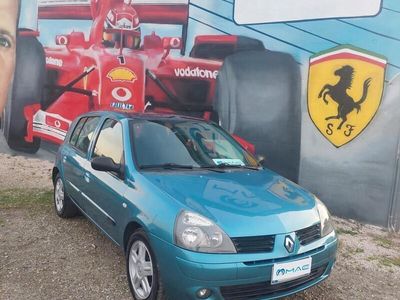 Renault Clio II