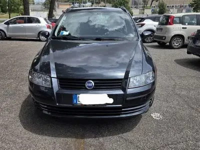 Usata Fiat Stilo Dynamic 103 CV (75 kW) 2005 Grigio Station wagon