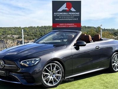 Usata Mercedes E220 Premium Plus 194 CV (142 kW) 2023 Gray Cabrio