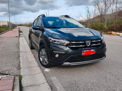Usata Dacia Sandero Comfort 101 CV (74 kW) 2021 Grigio SUV