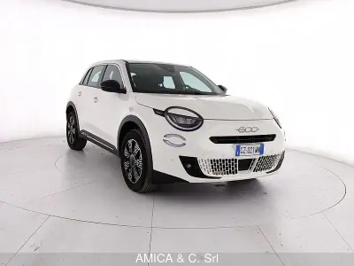 Usata Fiat 600 Pop 145 CV (106 kW) 2025 Grigio SUV