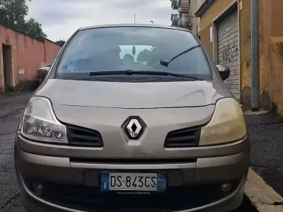 Occasion Renault Grand Modus 85 PK (62 kW) 2008 MPV