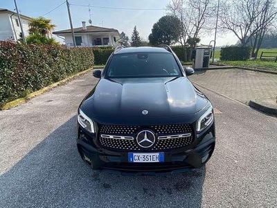 Usata Mercedes GLB200 150 CV (110 kW) 2020 Nero SUV