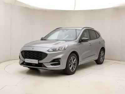 Usata Ford Kuga ST-Line 152 CV (111 kW) 2022 Grigio SUV