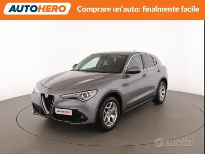 Usata Alfa Romeo Stelvio 209 CV (153 kW) 2020 Grigio SUV