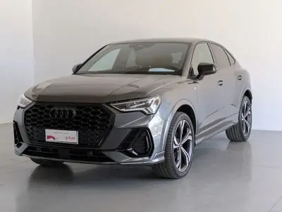 Usata Audi Q3 Sportback S-Line 150 CV (110 kW) 2024 Grigio daytona perla SUV