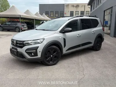 Usata Dacia Jogger Extreme 101 CV (74 kW) 2022 Grigio Monovolume