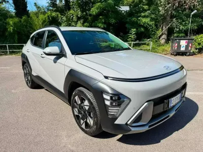 Usata Hyundai Kona 105 CV (77 kW) 2025 Cyber grey SUV