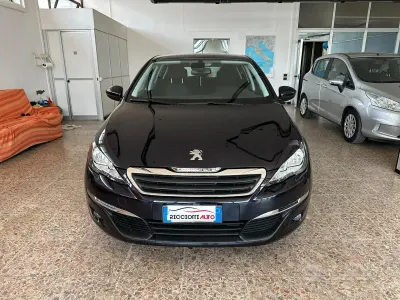 Usata Peugeot 308 Business-Line 120 CV (88 kW) 2016 Bluazzurro Berlina