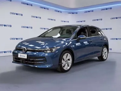 Usado VW Golf VIII Style 150 CV (110 kW) 2025 Azul Berlina
