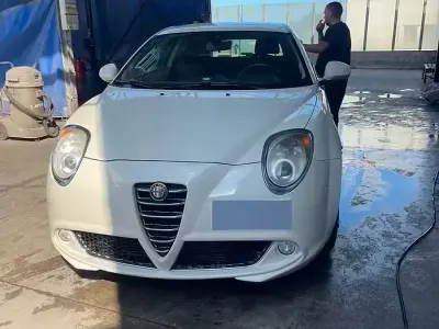 Usata Alfa Romeo MiTo Distinctive 120 CV (88 kW) 2012 Giallo Utilitaria
