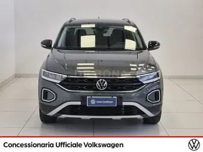 Usata VW T-Roc Sportline 116 CV (85 kW) 2025 Grigio SUV